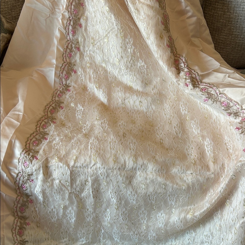 NWOT Victorian style dress - Great for Halloween! Can ship same or next day! - Picture 2 of 4